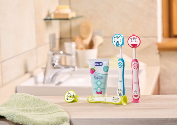 CEPILLO DIENTES DE LECHE CHICCO 3 - 6 AÑOS1 UNIDAD COLOR ROSA - Imagen 3