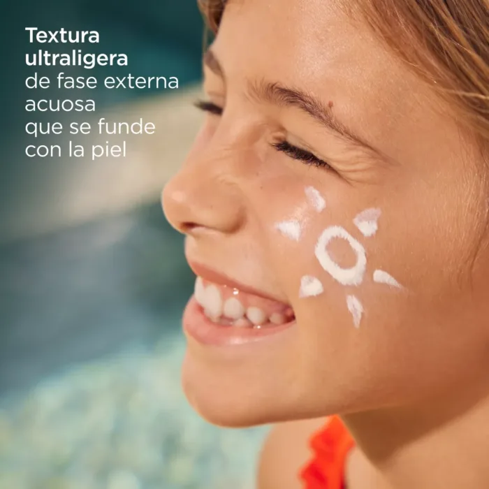 ISDIN FOTOPROTECTOR FUSION WATER MAGIC PEDIATRICS  1 FRASCO 50 ML - Imagen 4
