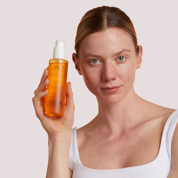 TWO POLES CLEANSING OIL 190ML - Imagen 2